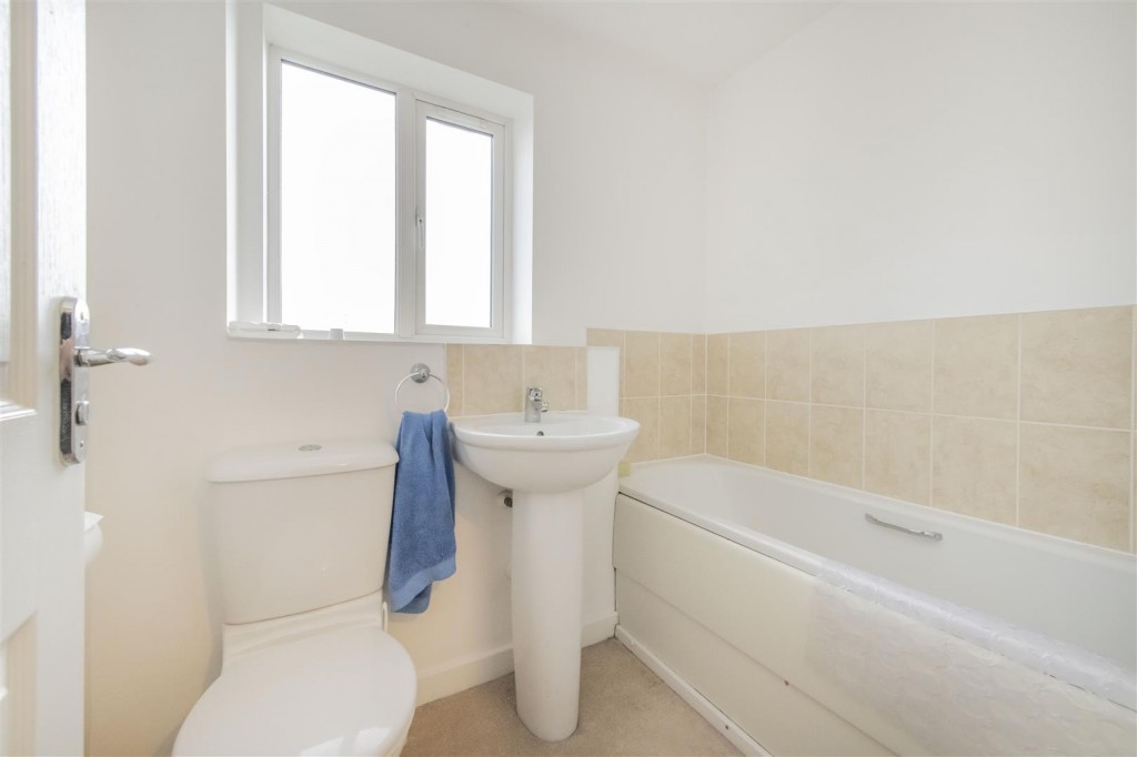 Images for Windermere Drive, Corby EAID:oscarjamesapi BID:4