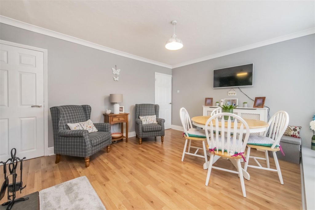 Images for Gordon Street, Rothwell EAID:oscarjamesapi BID:2