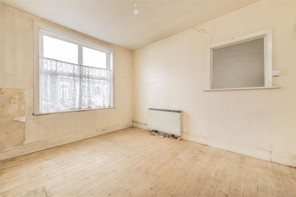Images for Salisbury Street, Kettering EAID:oscarjamesapi BID:2