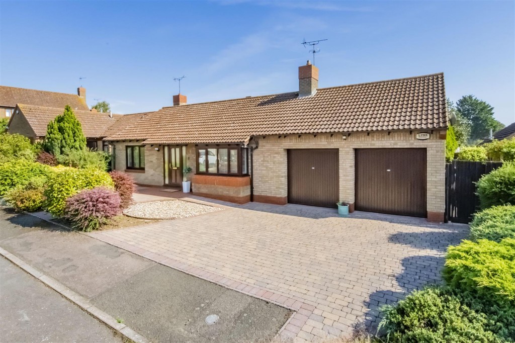 Images for Chapel Close, Great Addington EAID:oscarjamesapi BID:3