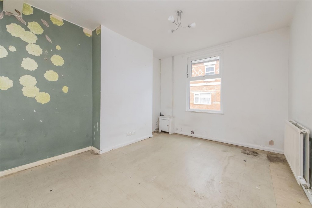 Images for Sandhill Road, Northampton EAID:oscarjamesapi BID:1