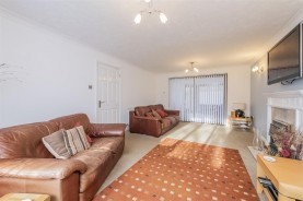 Images for Hill House Gardens, Stanwick, Wellingborough