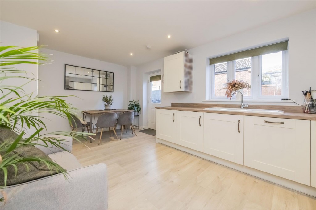 Images for Harvest Road, Market Harborough EAID:oscarjamesapi BID:5