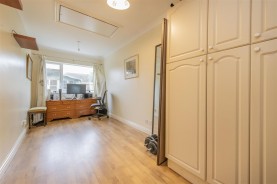 Images for Queensway, Burton Latimer