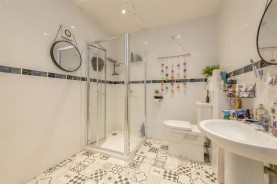 Images for Queensway, Burton Latimer