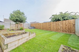 Images for Queensway, Burton Latimer