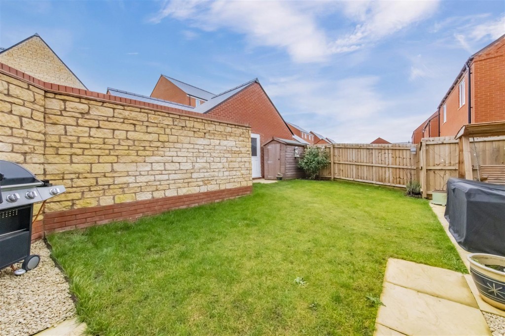 Images for Otter Street, Rothwell EAID:oscarjamesapi BID:2