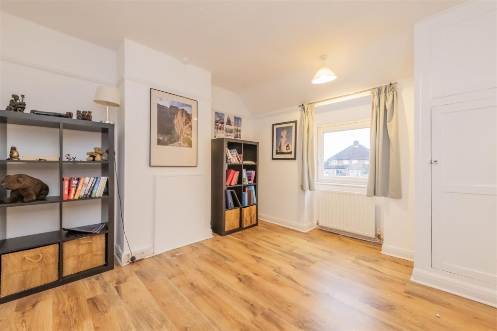 Images for Willow Road, Kettering EAID:oscarjamesapi BID:2