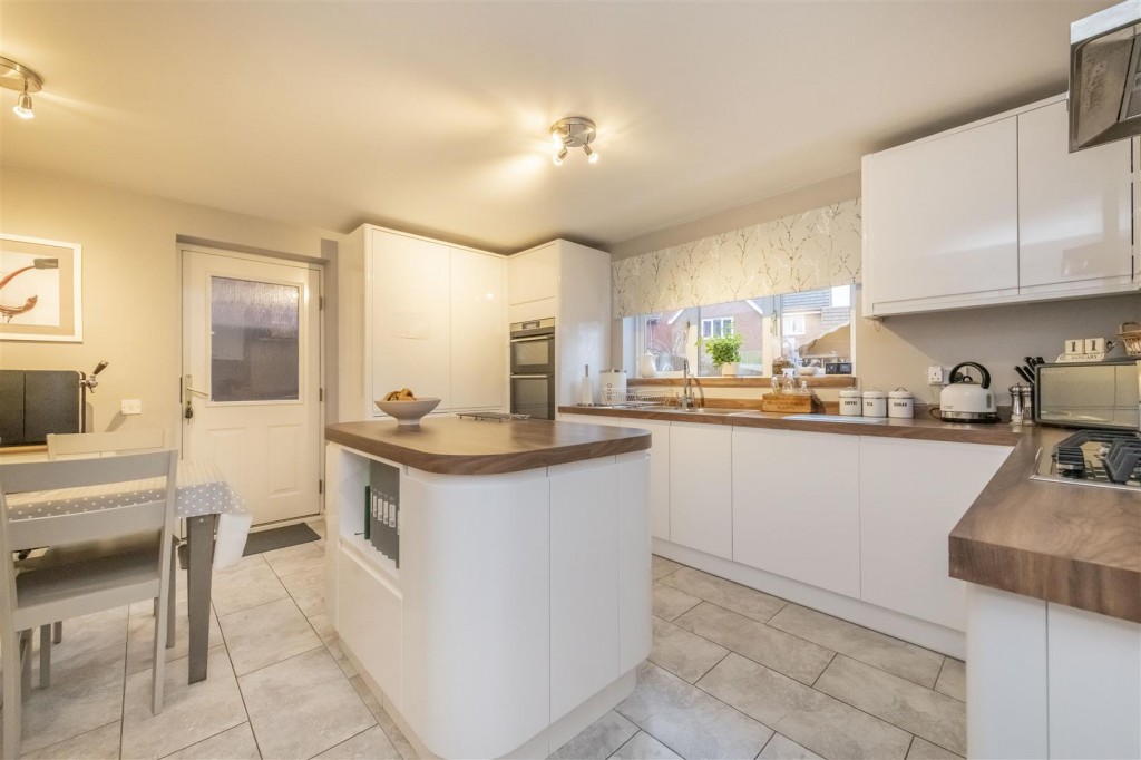 Images for Long Brimley Close, Market Harborough EAID:oscarjamesapi BID:5