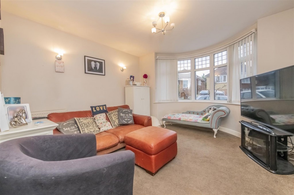 Images for Burns Road, Kettering EAID:oscarjamesapi BID:2