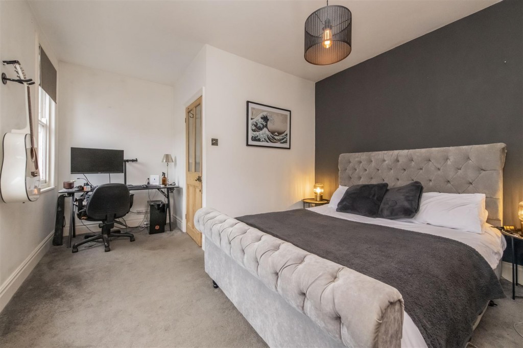 Images for Hawthorn Road, Kettering EAID:oscarjamesapi BID:2