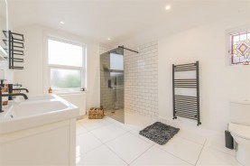 Images for Hawthorn Road, Kettering