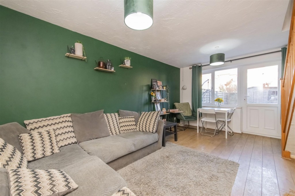 Images for Adams Close, Wellingborough EAID:oscarjamesapi BID:6