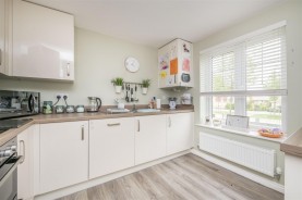 Images for Merlin Road, Priors Hall Park