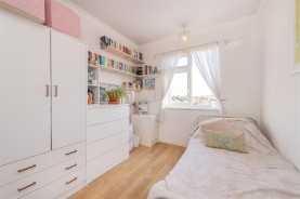 Images for Eady Road, Burton Latimer