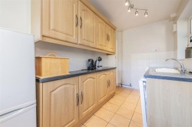 Images for Eady Road, Burton Latimer