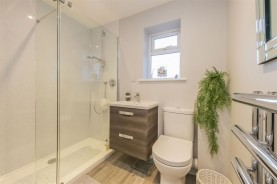 Images for Fleetwood Gardens, Market Harborough