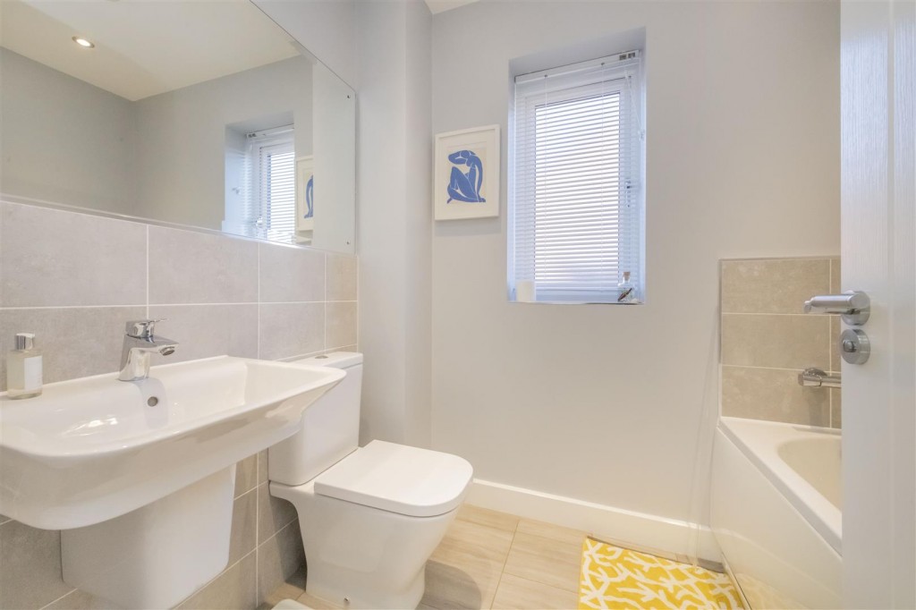 Images for Hanging Barrows, Boughton, Northampton EAID:oscarjamesapi BID:1