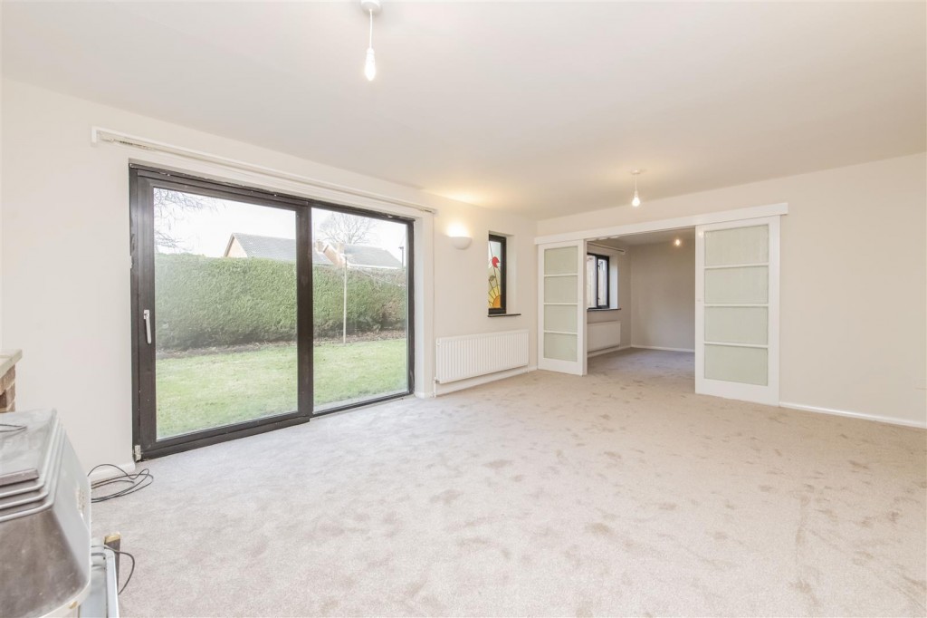 Images for Neale Avenue, Kettering EAID:oscarjamesapi BID:2