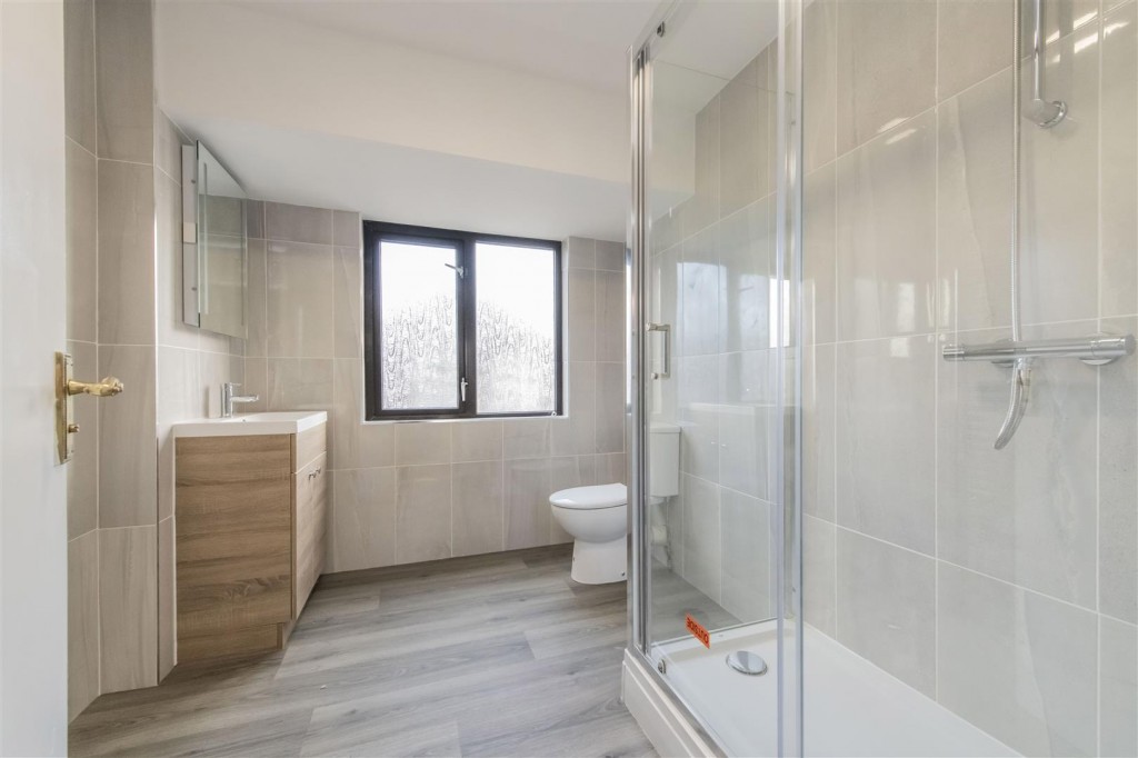 Images for Neale Avenue, Kettering EAID:oscarjamesapi BID:2