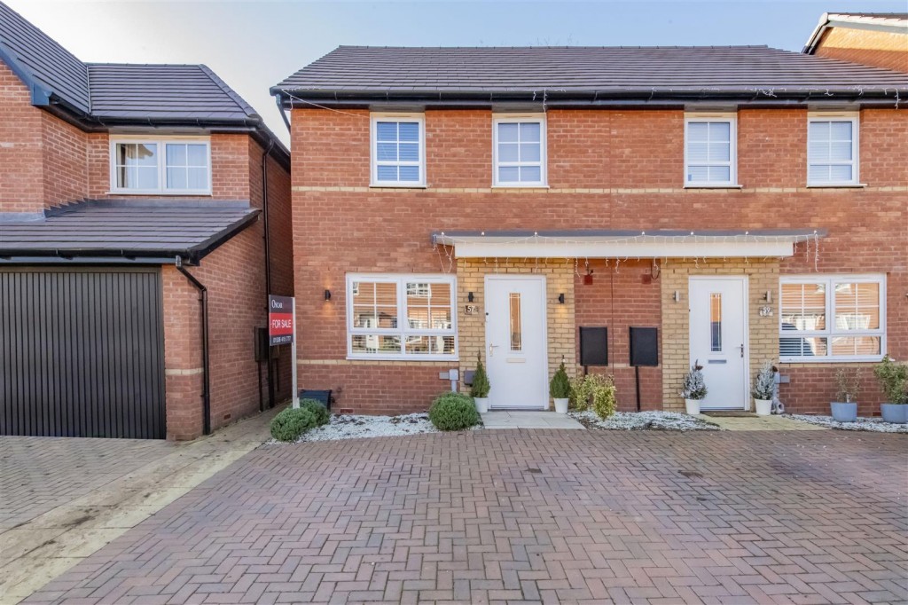 Images for Brockhall Crescent, Barton Seagrave EAID:oscarjamesapi BID:2