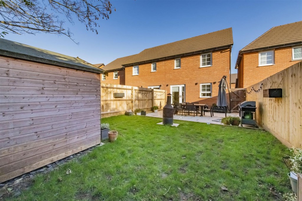 Images for Brockhall Crescent, Barton Seagrave EAID:oscarjamesapi BID:2