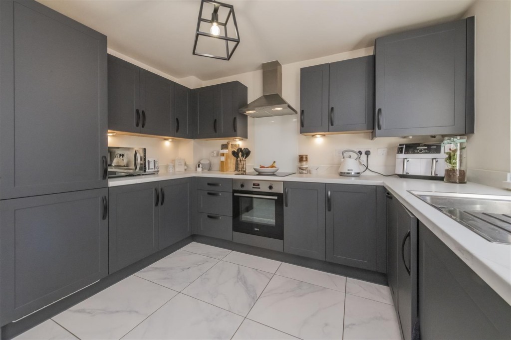 Images for Brockhall Crescent, Barton Seagrave EAID:oscarjamesapi BID:2