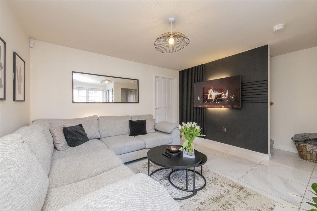 Images for Brockhall Crescent, Barton Seagrave EAID:oscarjamesapi BID:2
