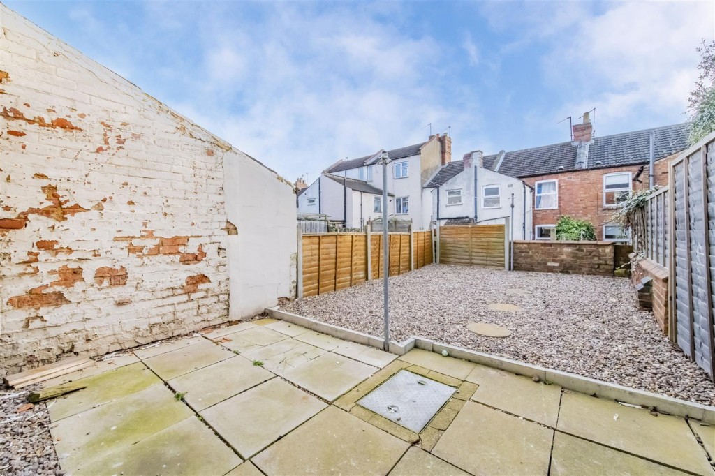 Images for Hervey Street, Northampton EAID:oscarjamesapi BID:1