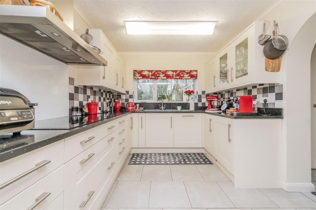 Images for Belvoir Drive, Barton Seagrave, Kettering EAID:oscarjamesapi BID:3