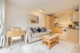 Images for Crescent West, Kettering