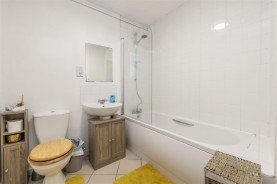 Images for Crescent West, Kettering