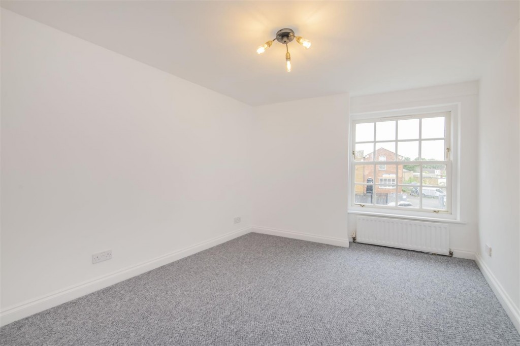 Images for Sarjeant Court, Rothwell, Kettering EAID:oscarjamesapi BID:2
