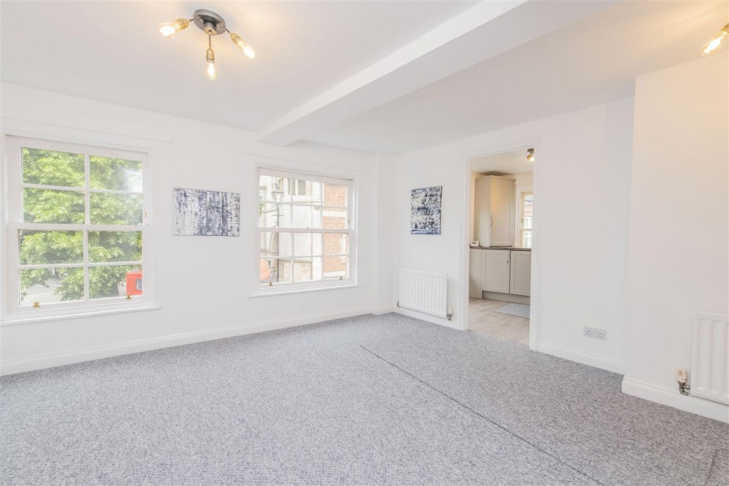 Images for Sarjeant Court, Rothwell, Kettering EAID:oscarjamesapi BID:2