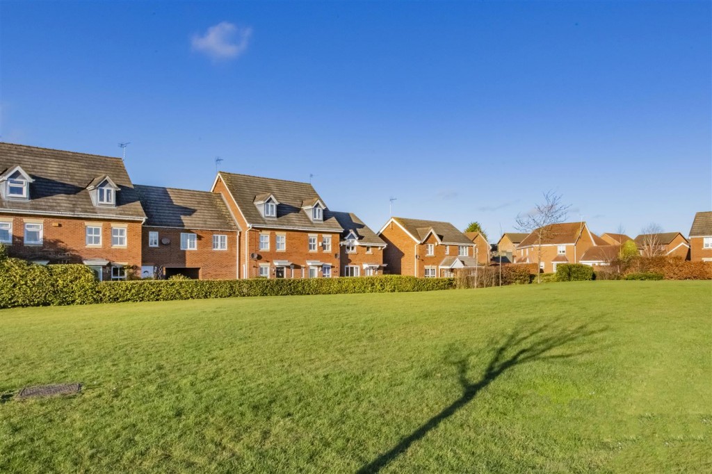 Images for Primrose Close, Corby EAID:oscarjamesapi BID:4