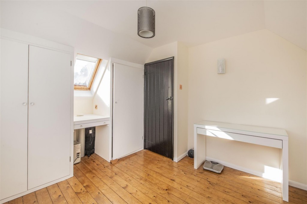 Images for High Street, Milton Malsor EAID:oscarjamesapi BID:1
