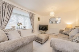 Images for Flinders Close, Oakley Vale, Corby