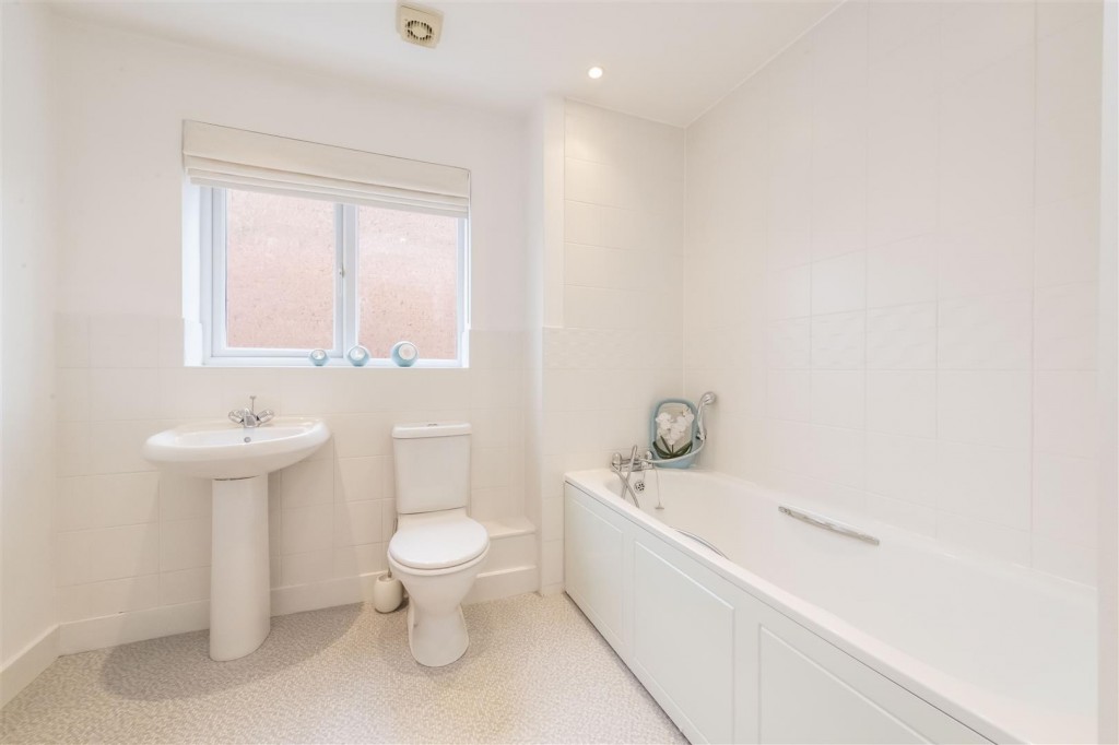 Images for Boughton Road, Corby EAID:oscarjamesapi BID:4