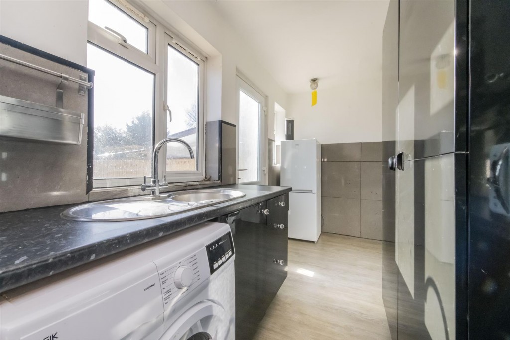 Images for Kingsland Avenue, Northampton EAID:oscarjamesapi BID:1