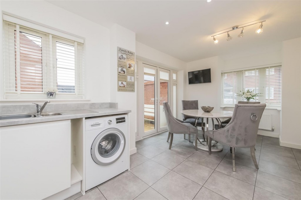 Images for Astwell Road, Stanton Cross, Wellingborough EAID:oscarjamesapi BID:6