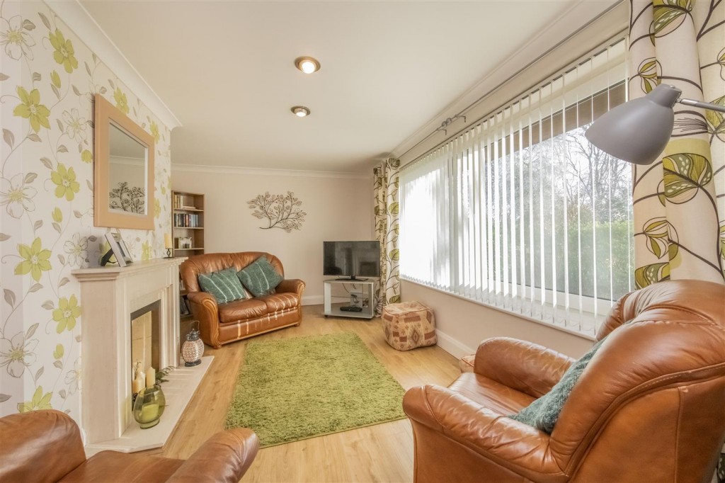 Images for Rosedale Avenue, Corby EAID:oscarjamesapi BID:4