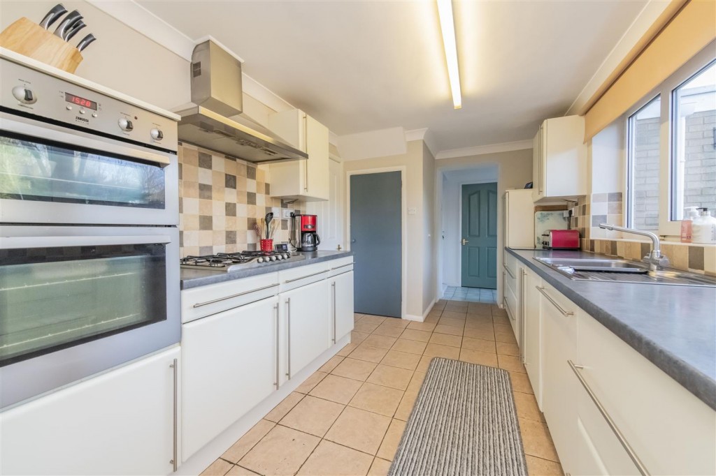 Images for Rosedale Avenue, Corby EAID:oscarjamesapi BID:4