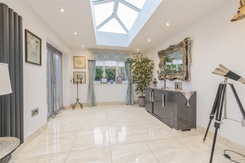 Images for Disbrowe Court, Chelveston EAID:oscarjamesapi BID:3