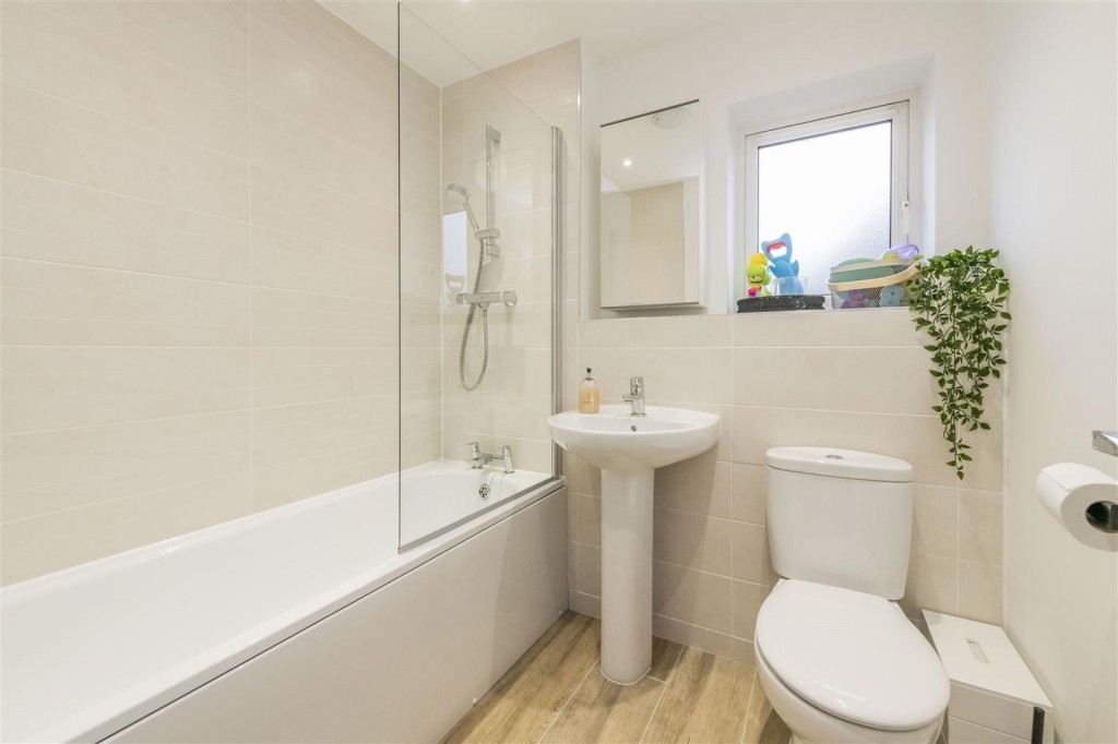 Images for Fotheringhay Road, Stanton Cross, Wellingborough EAID:oscarjamesapi BID:6