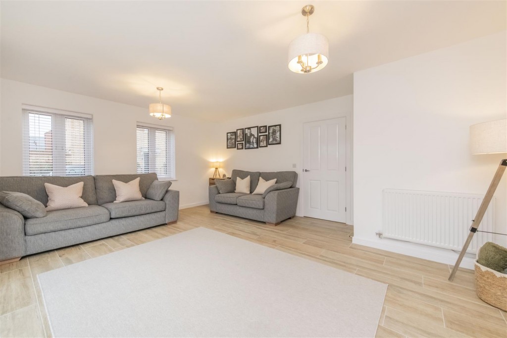 Images for Fotheringhay Road, Stanton Cross, Wellingborough EAID:oscarjamesapi BID:6