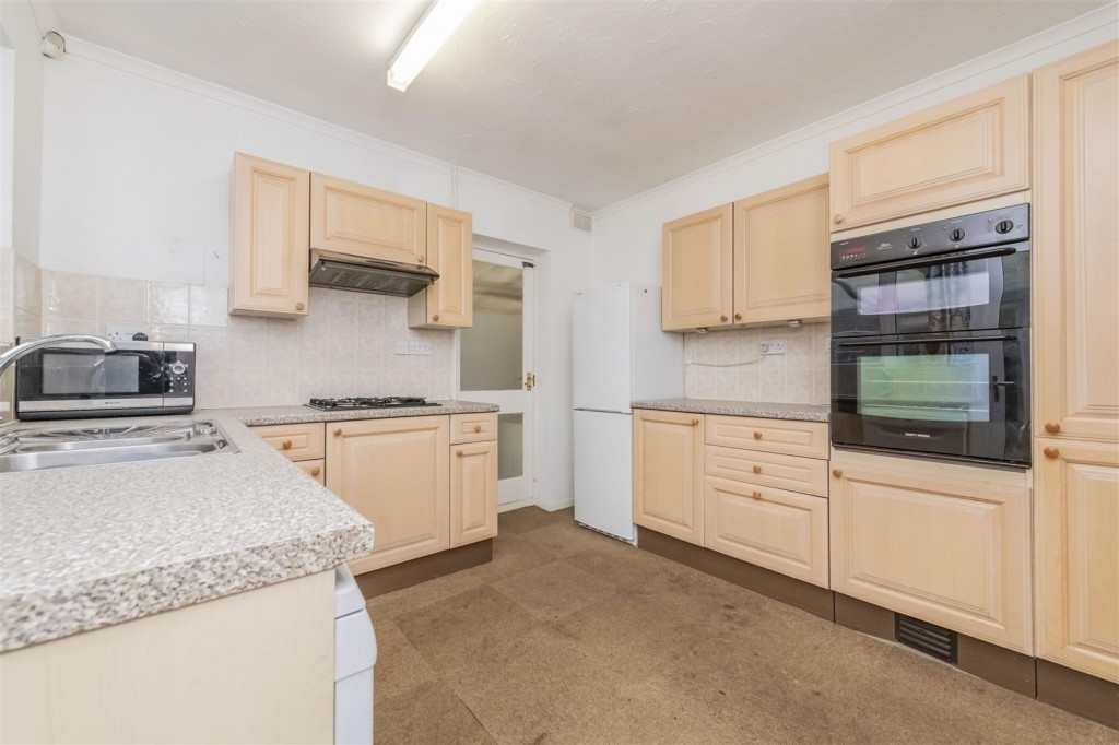 Images for Liddington Way, Northampton EAID:oscarjamesapi BID:1