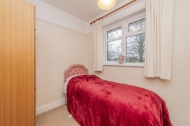 Images for Dunkirk Avenue, Desborough