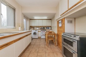 Images for Dunkirk Avenue, Desborough