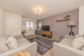 Images for Magpie Close, Corby