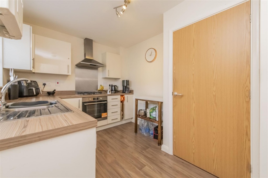 Images for Palmer Crescent, Burton Latimer EAID:oscarjamesapi BID:3